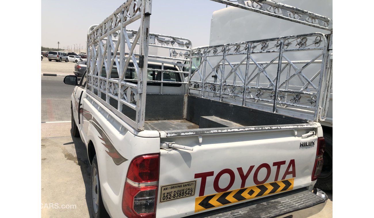 Toyota Hilux S/c pick up, model:2014. Excellent condition