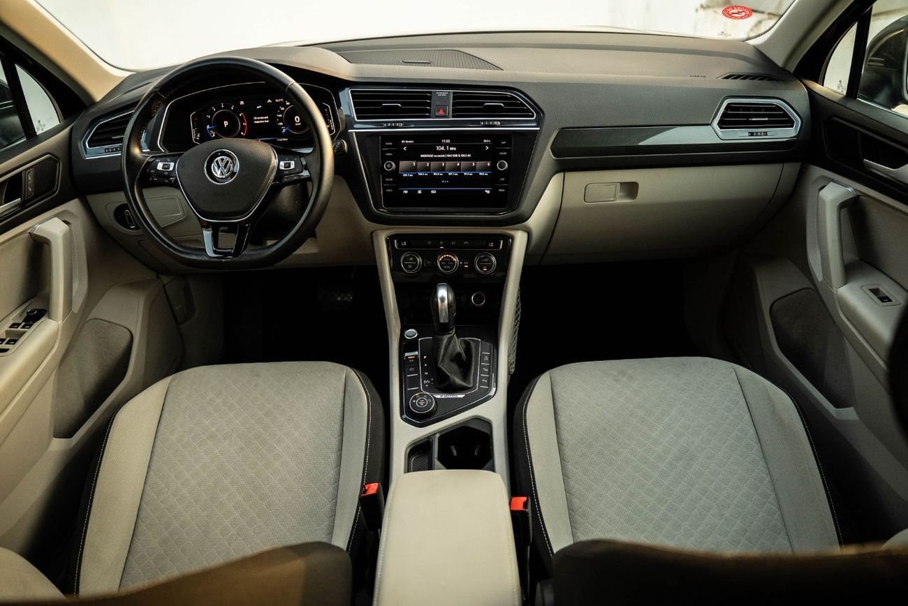 فولكس واجن تيجوان Elegance 2.0L SE 2020 Full Service History GCC 2.0L