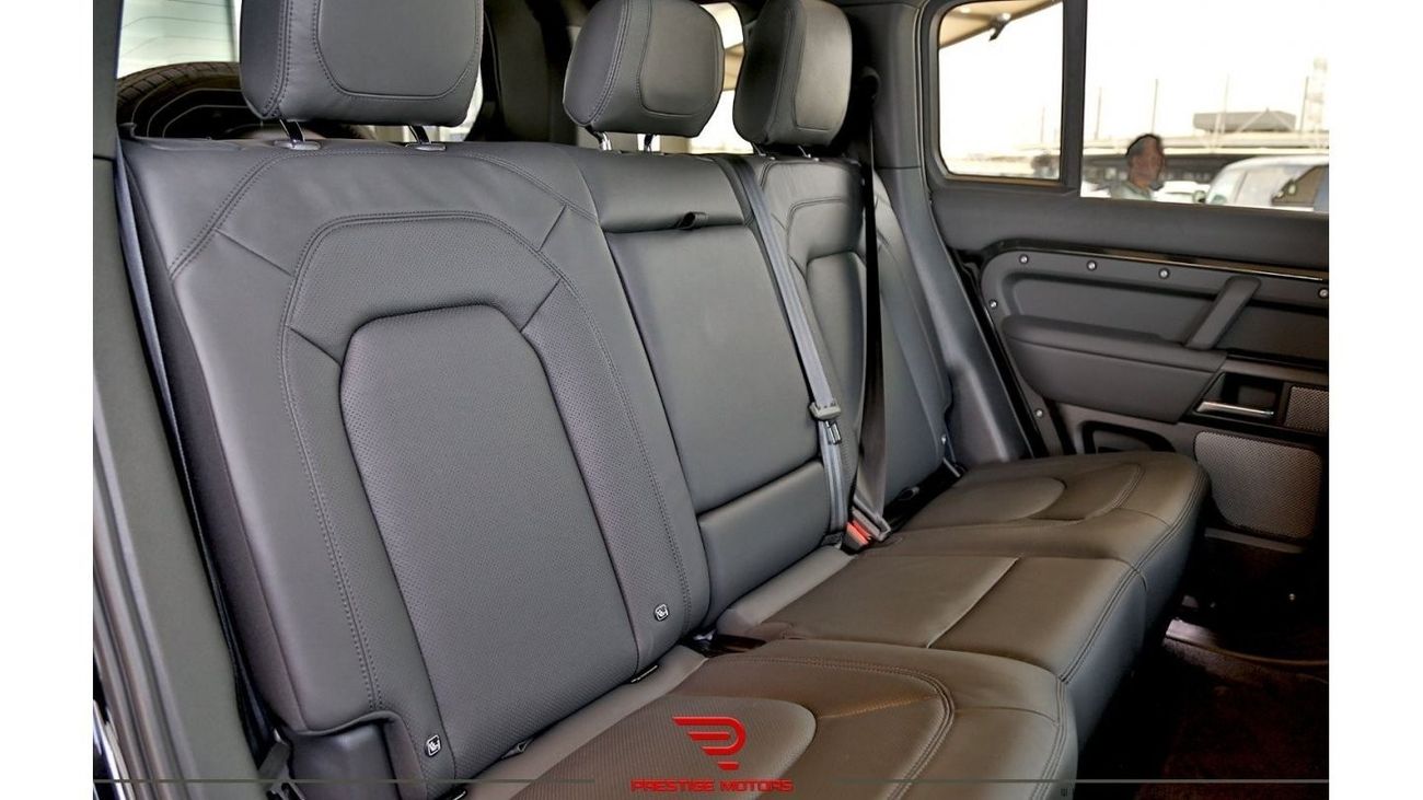 لاند روفر ديفندر 2023