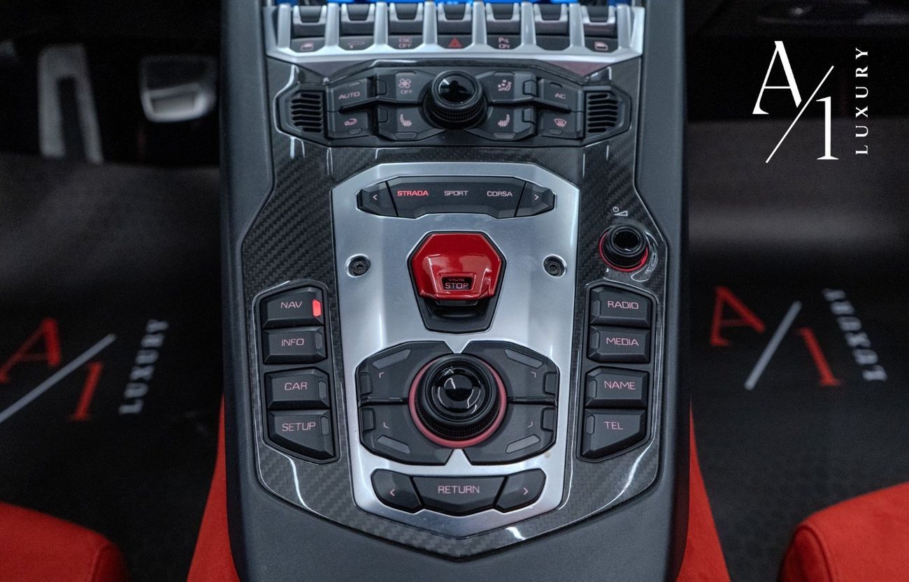 لامبورغيني أفينتادور 6.5L V12