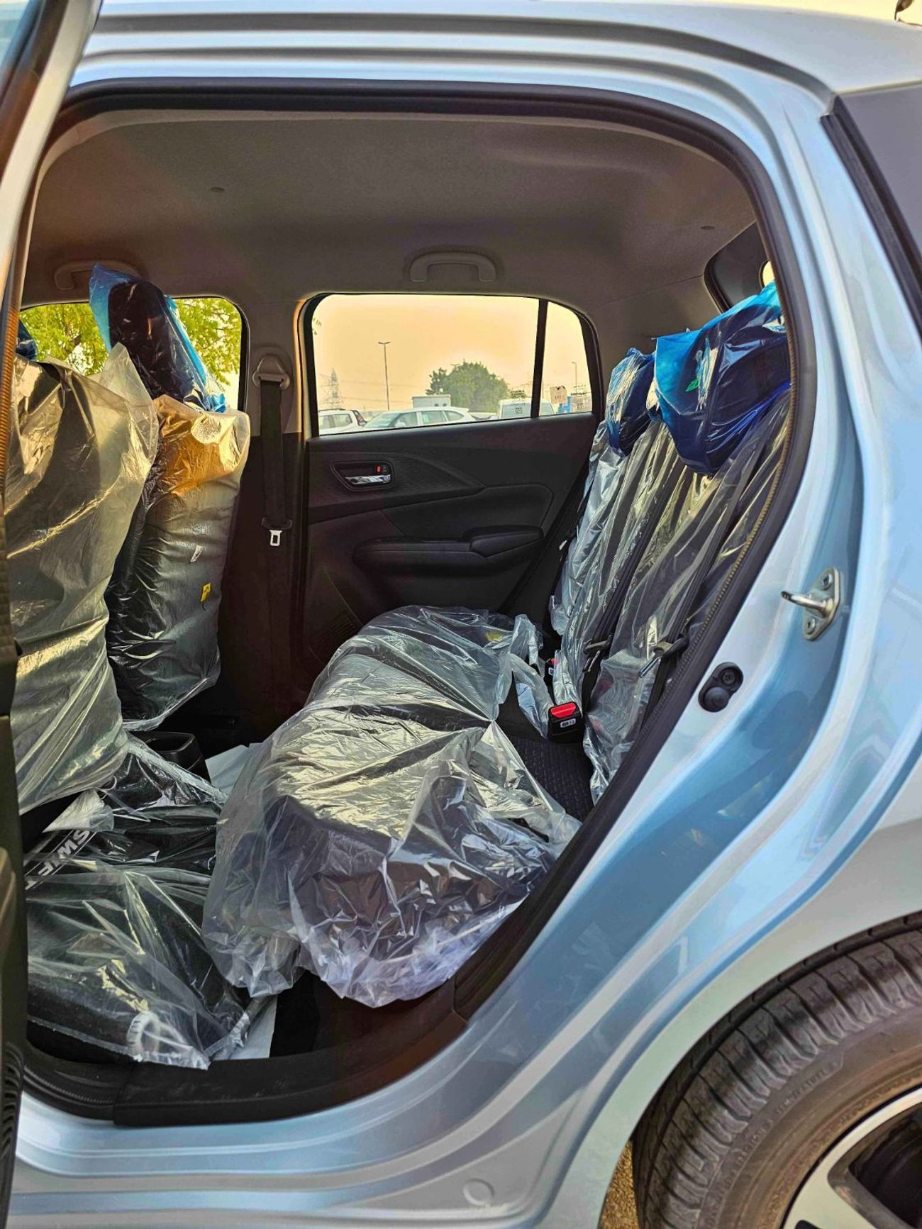 Suzuki Swift GLX WITH RADAR / 1.2L V4 PETROL / PUSH START / DVD CAMERA (CODE # GLXR)