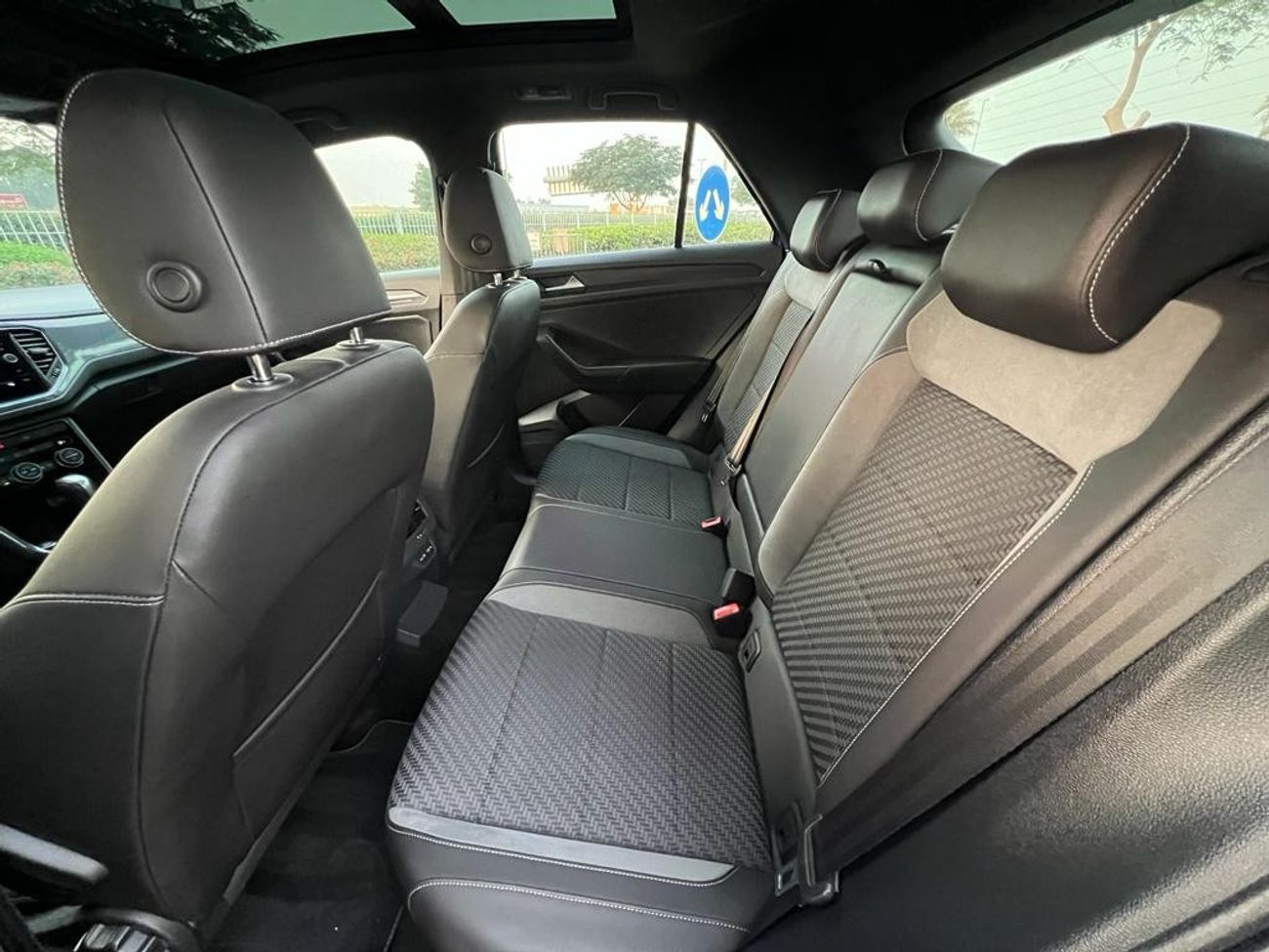 Volkswagen T ROC VOLKSWAGEN T-ROK R LINE 2021 GCC ORIGINAL PAINT FULL SERVICE HISTORY IN LOW MILEAGE