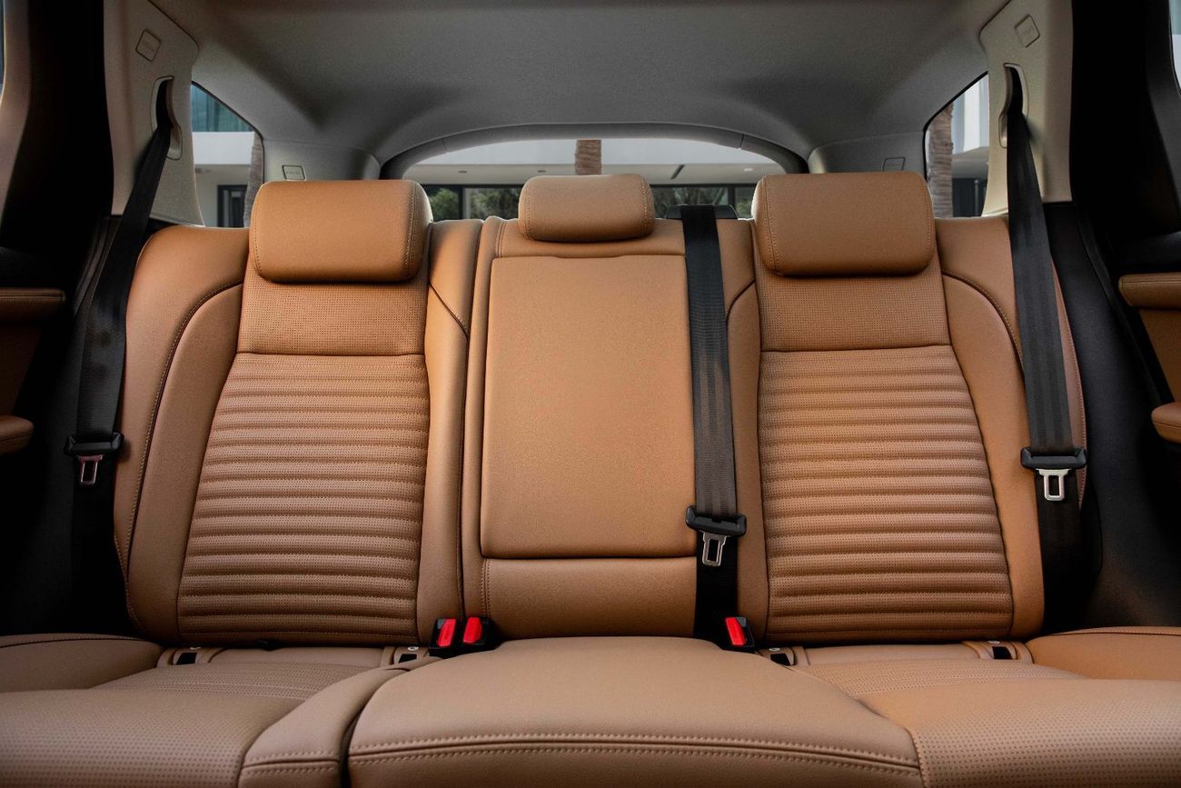 Land Rover Discovery Sport 2,937 P.M  | 0% Downpayment | Discovery Sport Dynamic SE P250