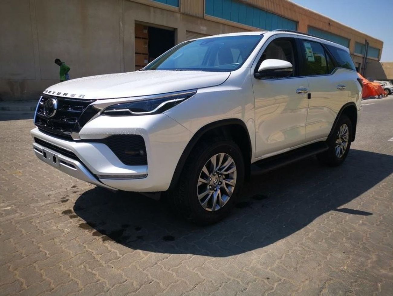 تويوتا فورتونر Toyota Fortuner 2.8 DSL Full Option