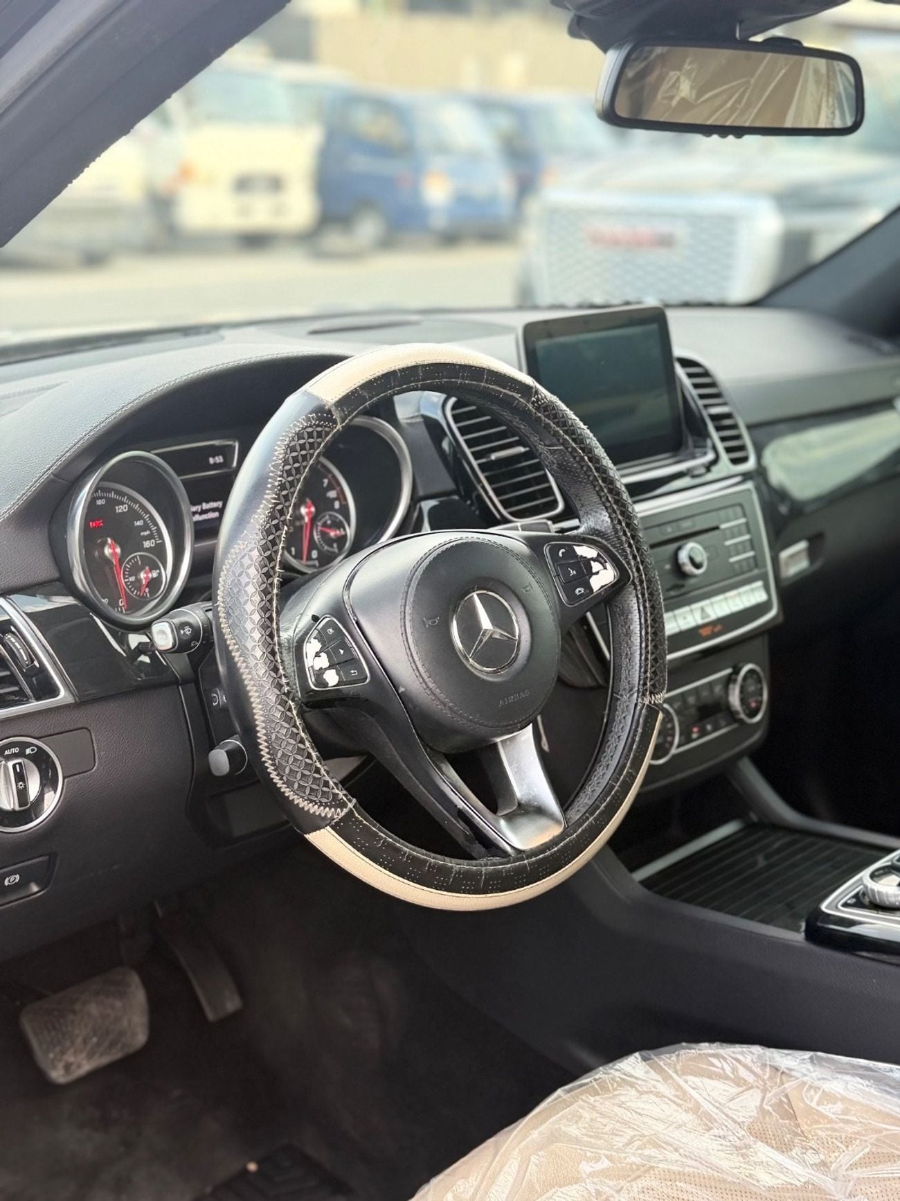 مرسيدس بنز GLS 450 STD (NON GCC)