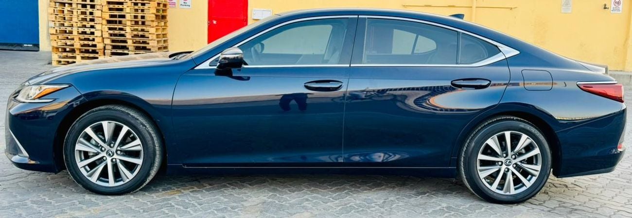 Lexus ES350 Premier 3.5L FWD