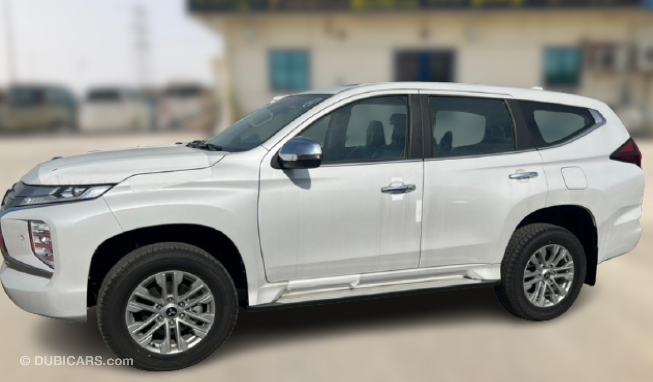 ميتسوبيشي مونتيرو SPORT 7P 3.0L // 2022 // SUV 4WD WITH BACK CAMERA , PUSH START // SPECIAL OFFER // BY FORMULA AUTO /