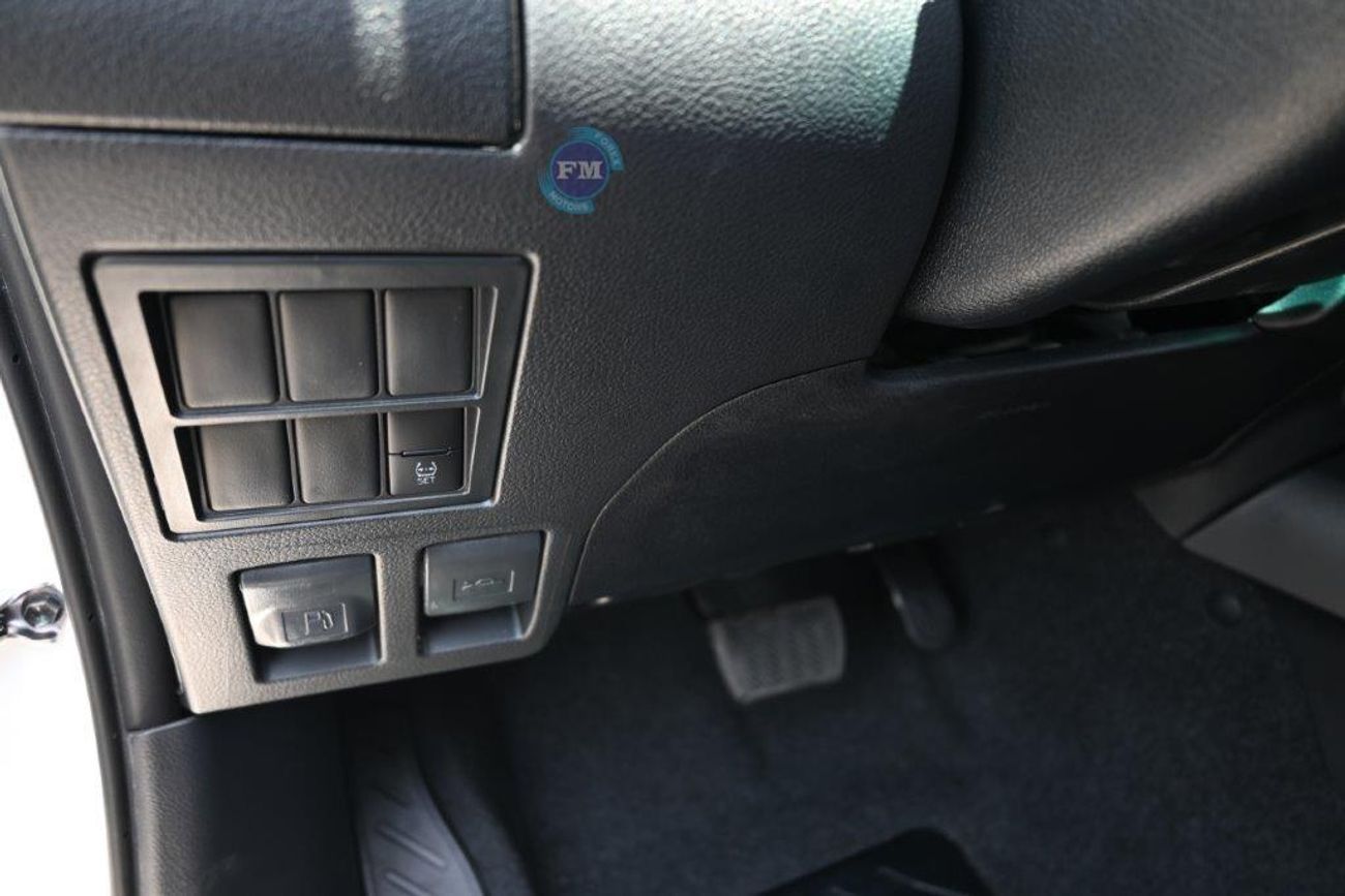 Toyota Hilux Double Cab GLXS-V 2.7L Petrol 4WD 5 Seater Automatic