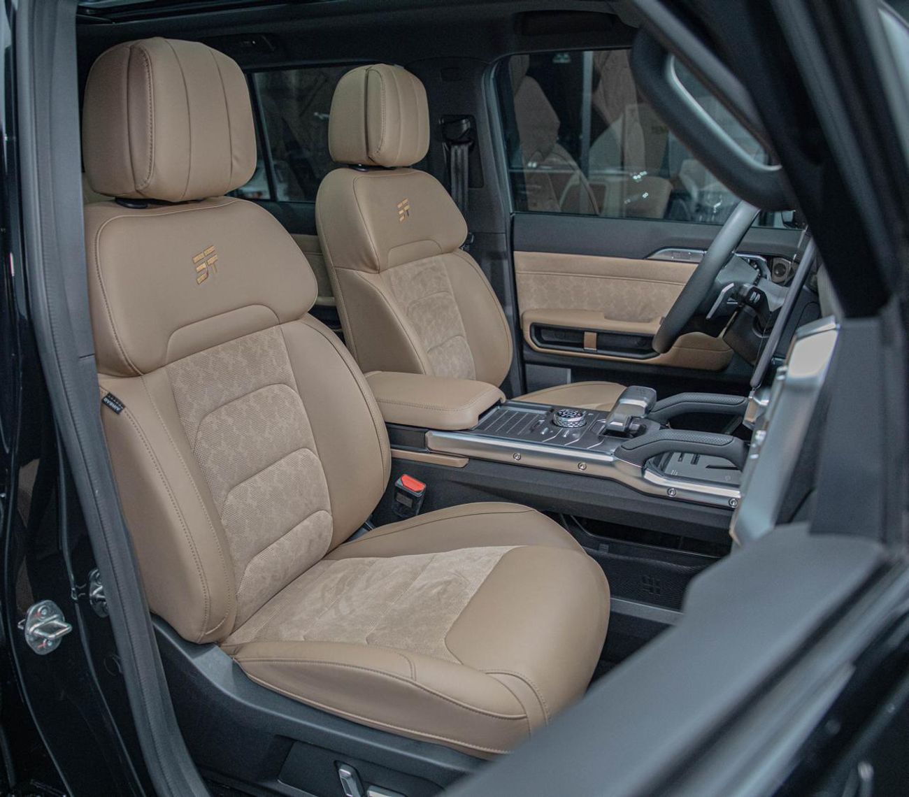 Jetour T2 Luxury Defender Pack • Jetour Warranty 2030 • Elite/Agency Supplied Vehicle