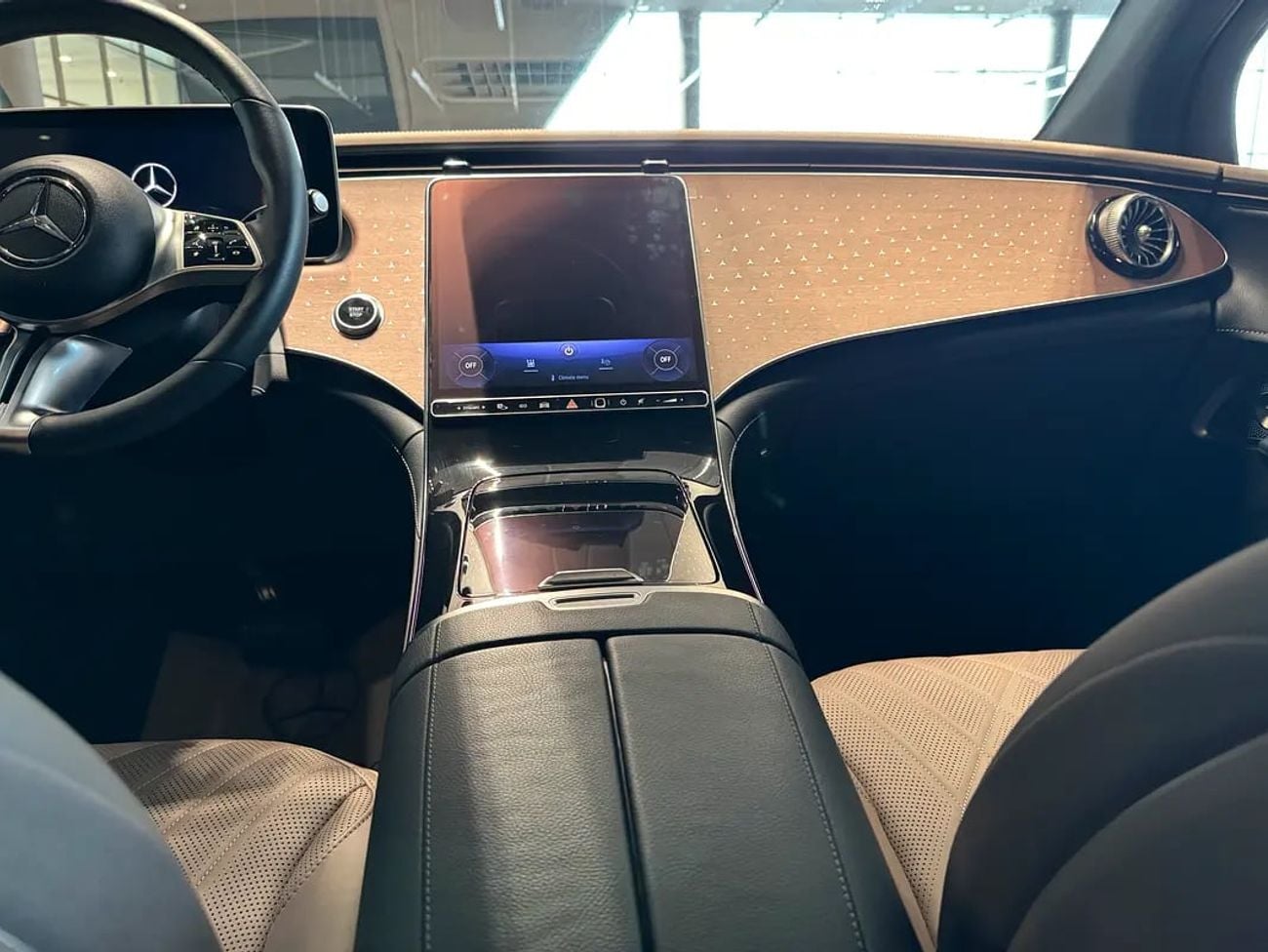 مرسيدس بنز 350 Ramadan Special: 4,000/- PM | 350 4M SUV | GCC - EMC 5 years Warranty