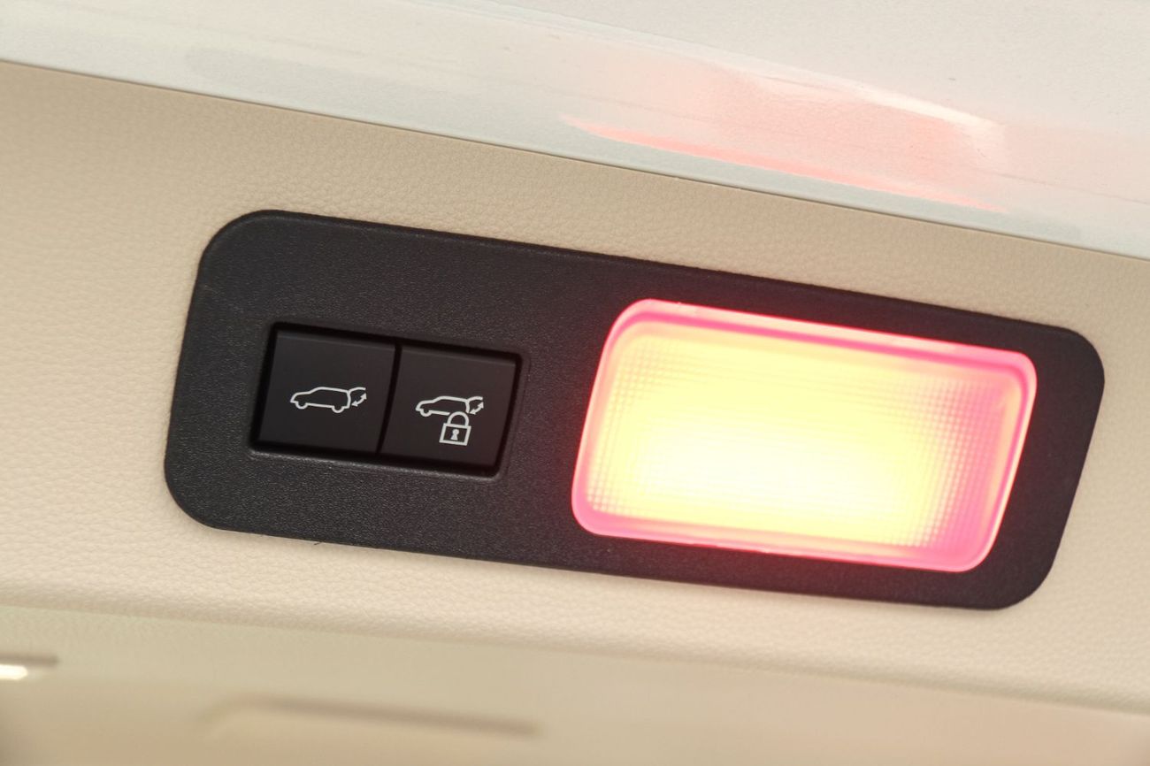 Toyota Land Cruiser Toyota Land Cruiser VX 4.0L | RADAR | WITH ACCESSORIES