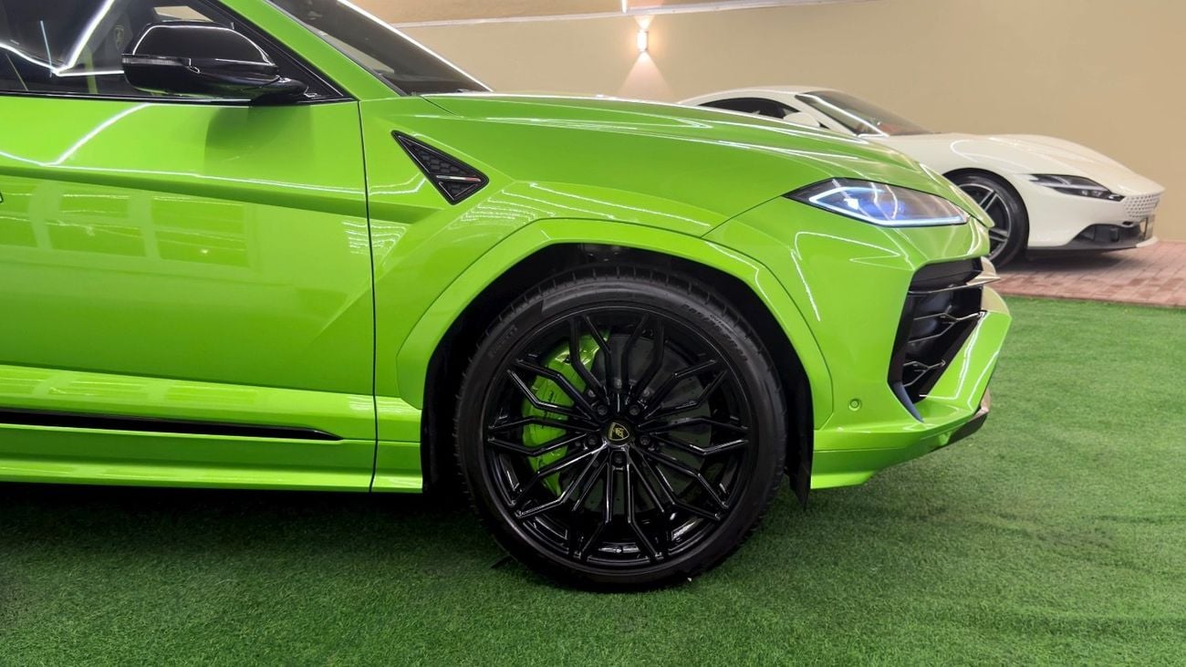 Lamborghini Urus MYCAR DUBAI-LAMBORGINI SE 2026- NEW 0 KM-CARBON-TV-3D BANG&OLUFSEN-HIGHWAY PAC-WARRANTY- FULL OPTION