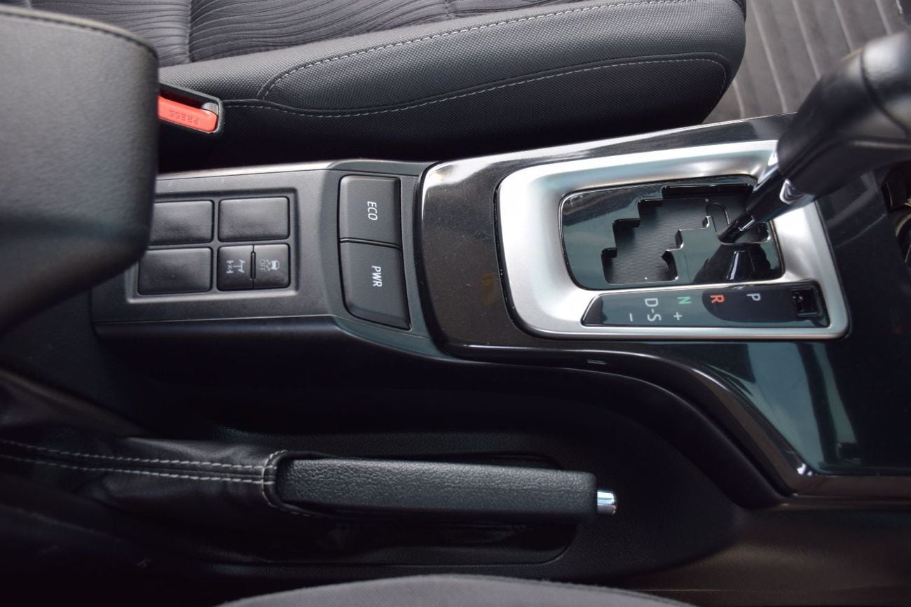Toyota Fortuner GX2 AWD Diesel 2.8L Right Hand Drive