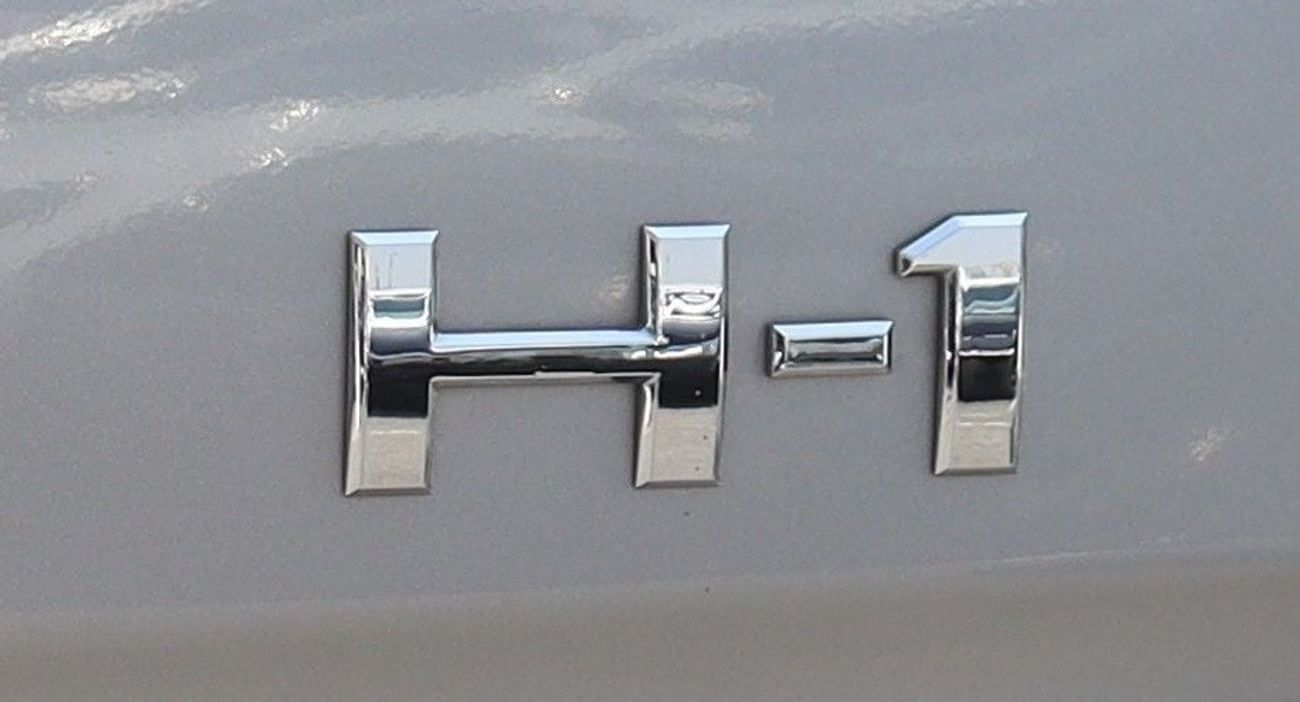 هيونداي H-1 هيونداى H-1موديل 2020 خليجى بدون حوادث  ممشى 123000 كم بمحرك 2.4Lعدد 12 مقعد بحاله ممتازه