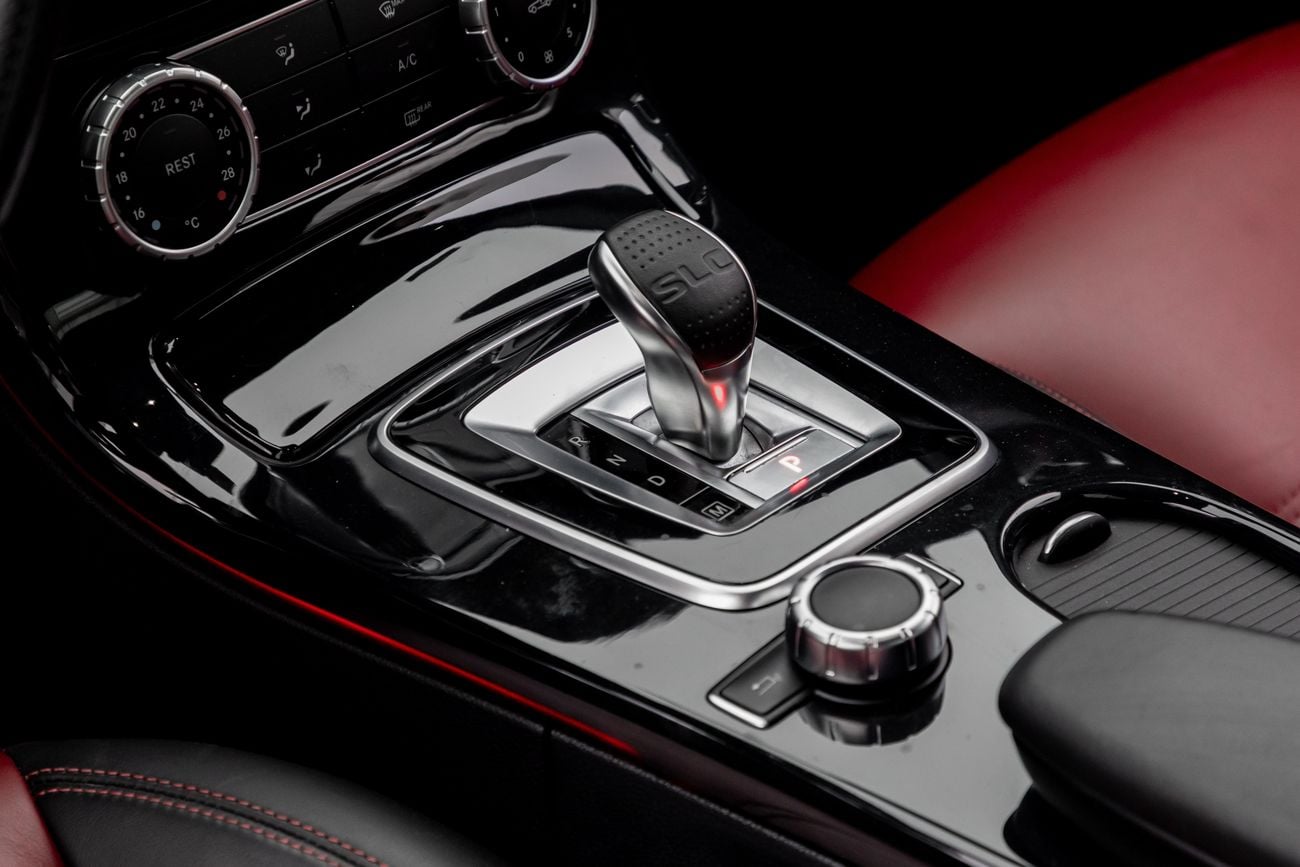 مرسيدس بنز SLC 200 Mercedes-Benz SLC 200