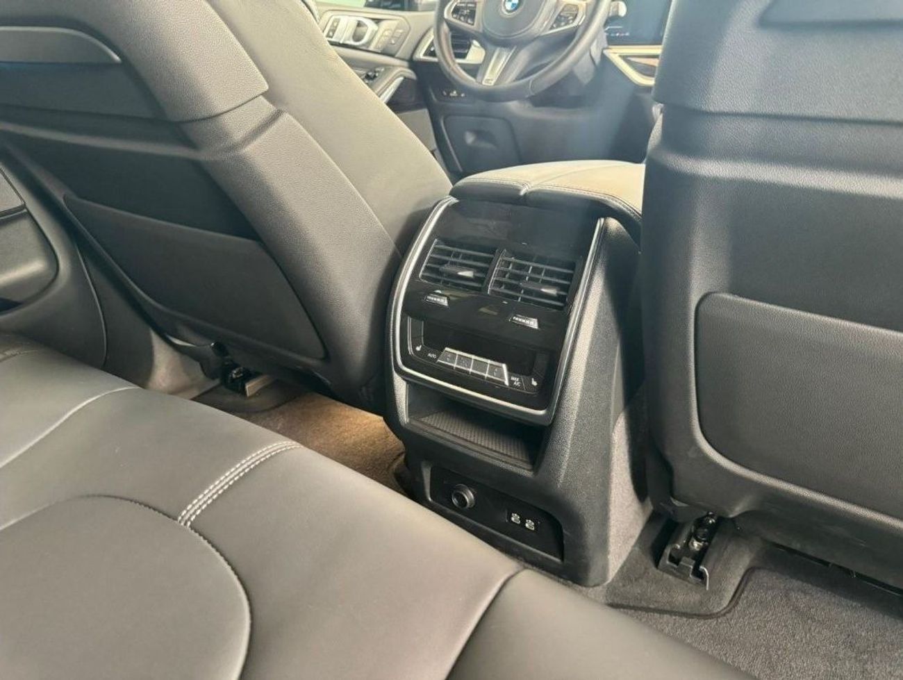 BMW X5 2024 BMW X5  xDrive40i  4WD