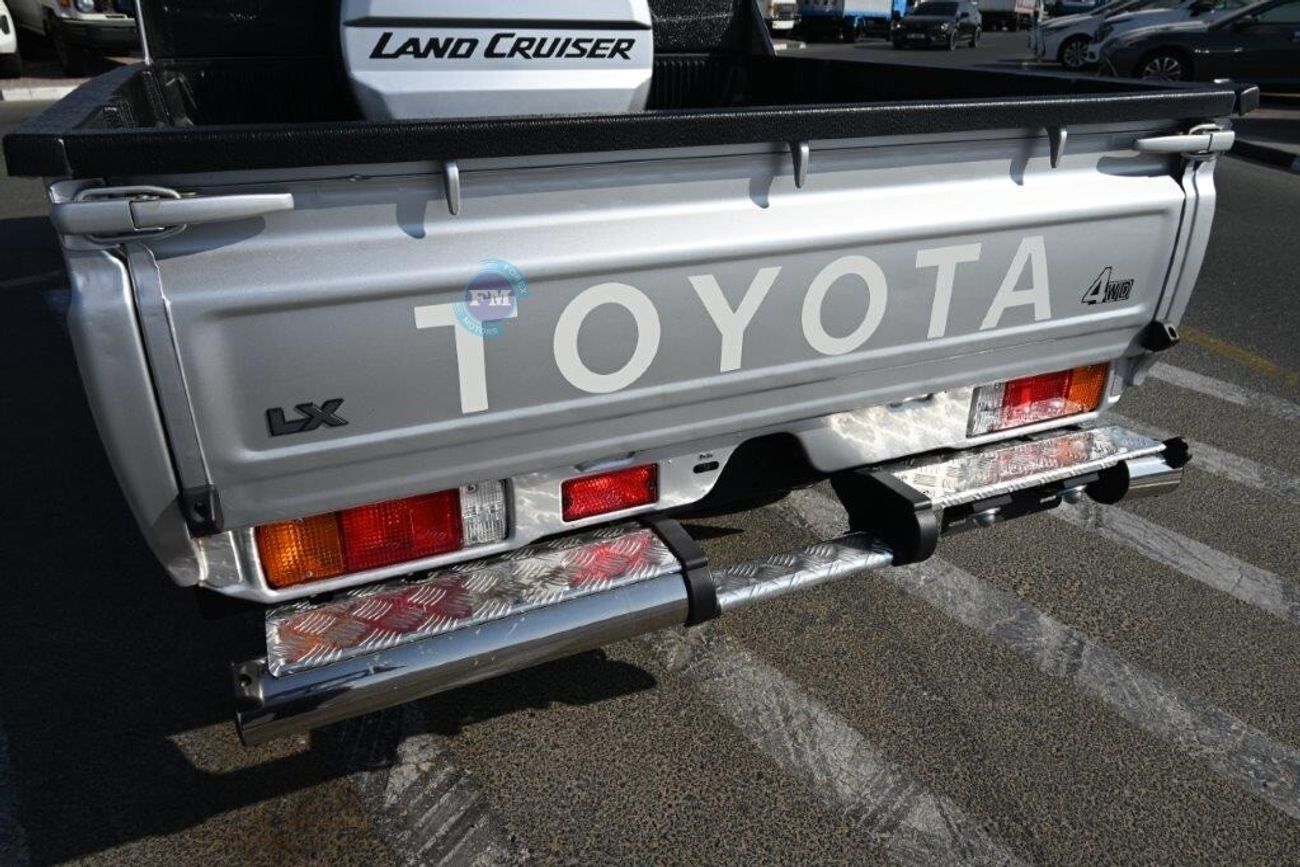 Toyota Land Cruiser Pick Up 79 Double Cab 2.8L Diesel (full Option)