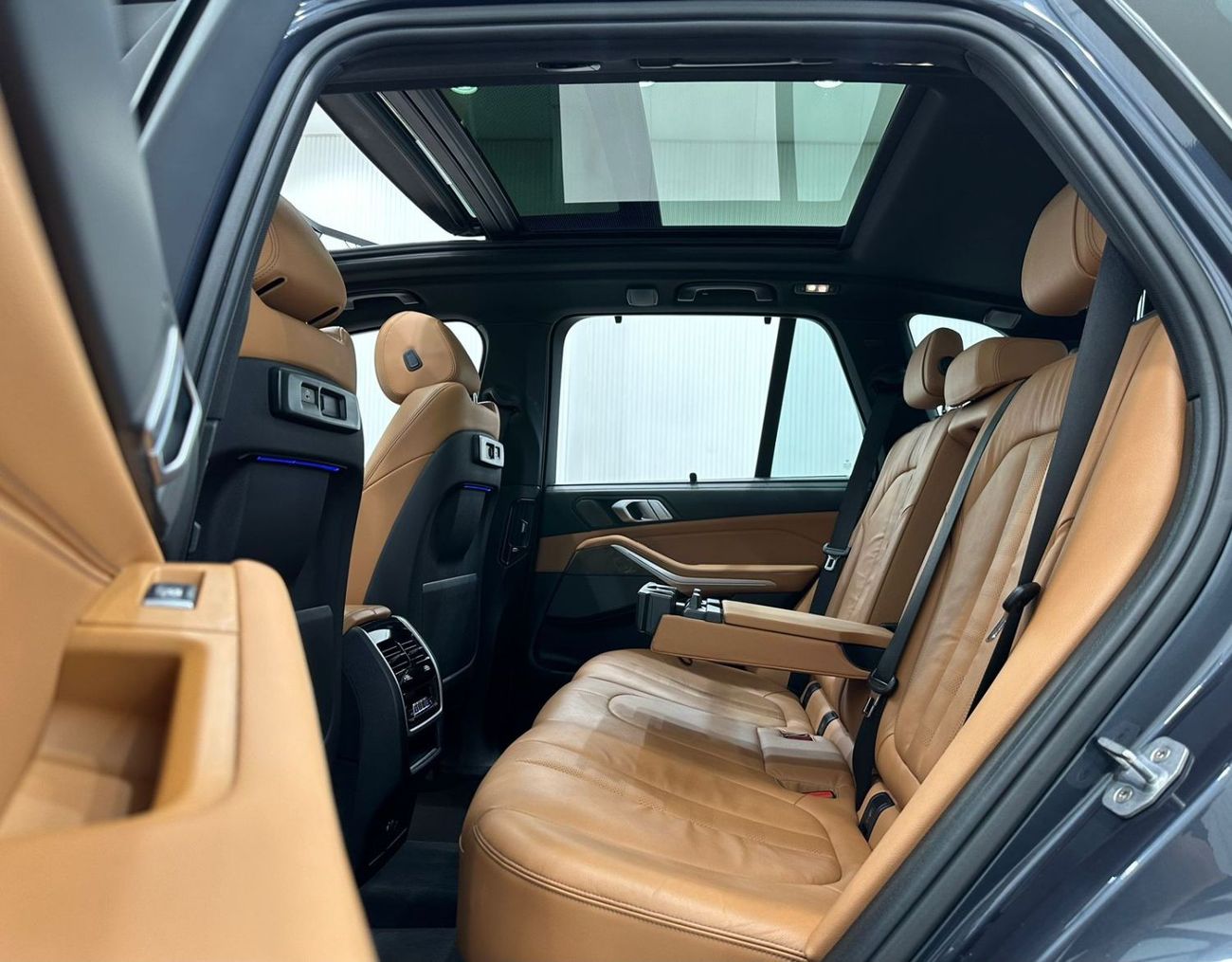 BMW X5 40i xDrive 2019 BMW X5 XDrive40i(Full Option), May 2027 AGMC Service Contract, Full Agency Service H