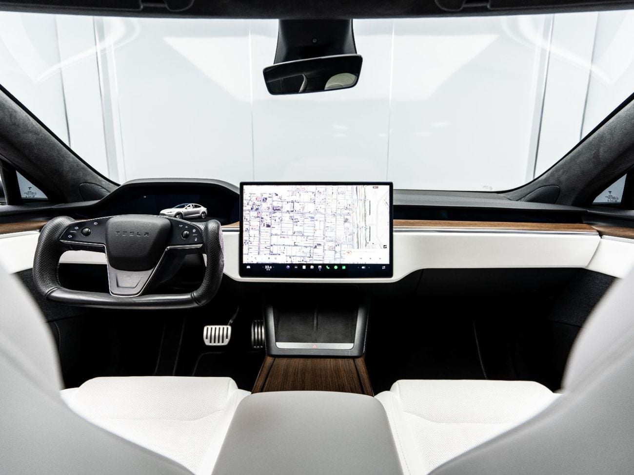 تسلا Model S Long Range (AWD) 2023 Tesla Model S Performance, 100kWh, 4WD, 670bhp, Single Speed Automatic