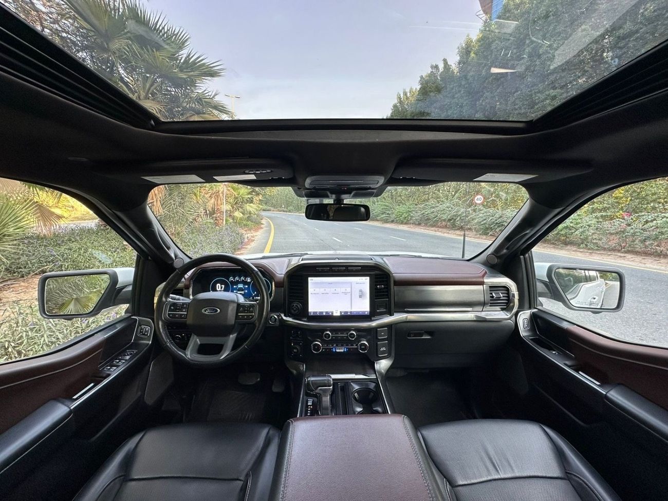 فورد F 150 Lariat 3.5L 2023 Ford F-150 Lariat | power Boost | V6 | American specs