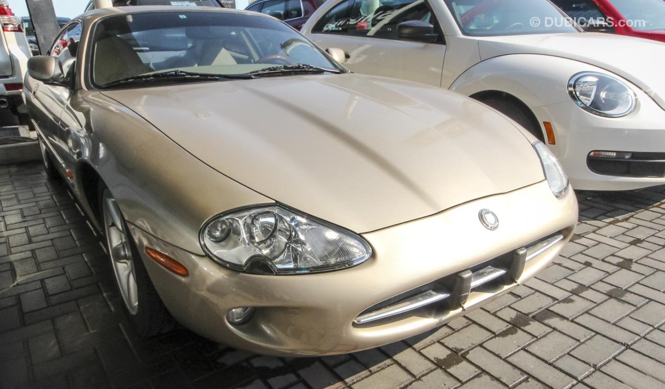 Jaguar XK 8