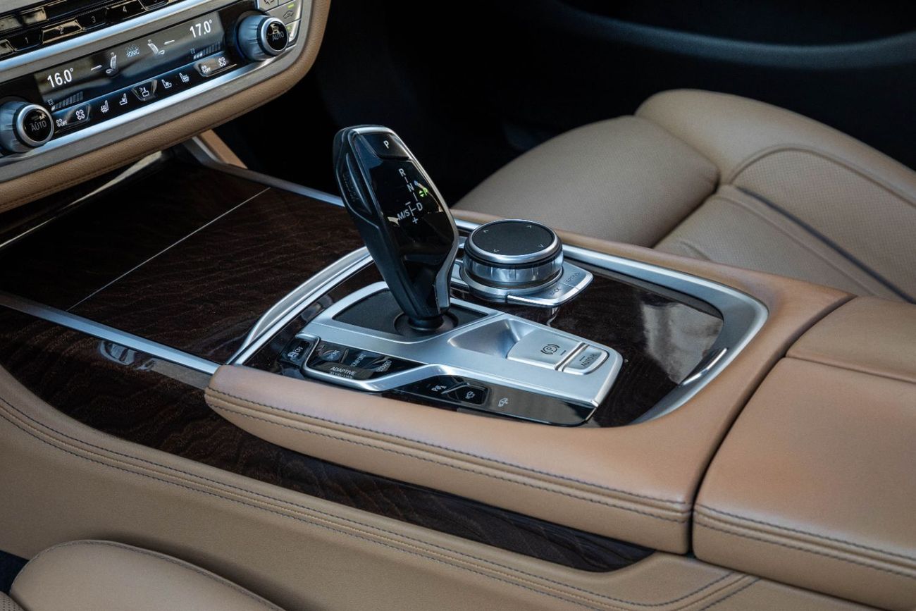 BMW 730Li Li M-KIT | 3,427 P.M  | 0% Downpayment | Full AGMC History!