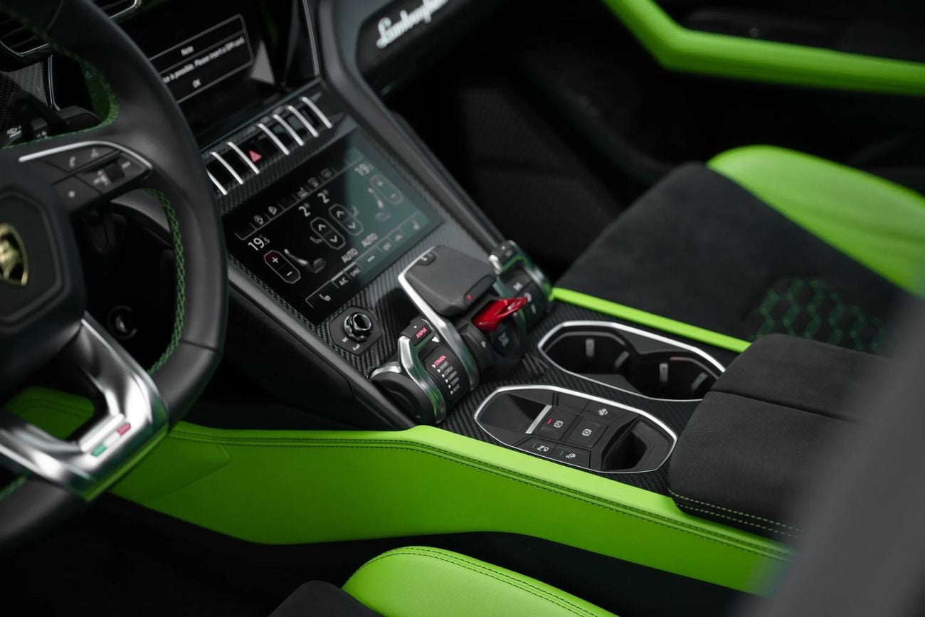 Lamborghini Urus STD