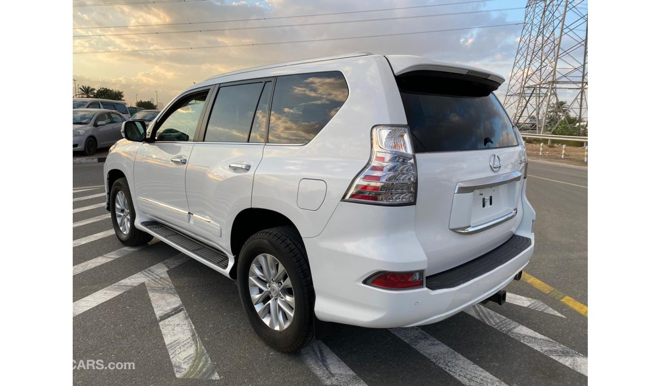 Lexus GX460 OPTION WITH LEATHER SEATS, SUNROOF AND PUSH START