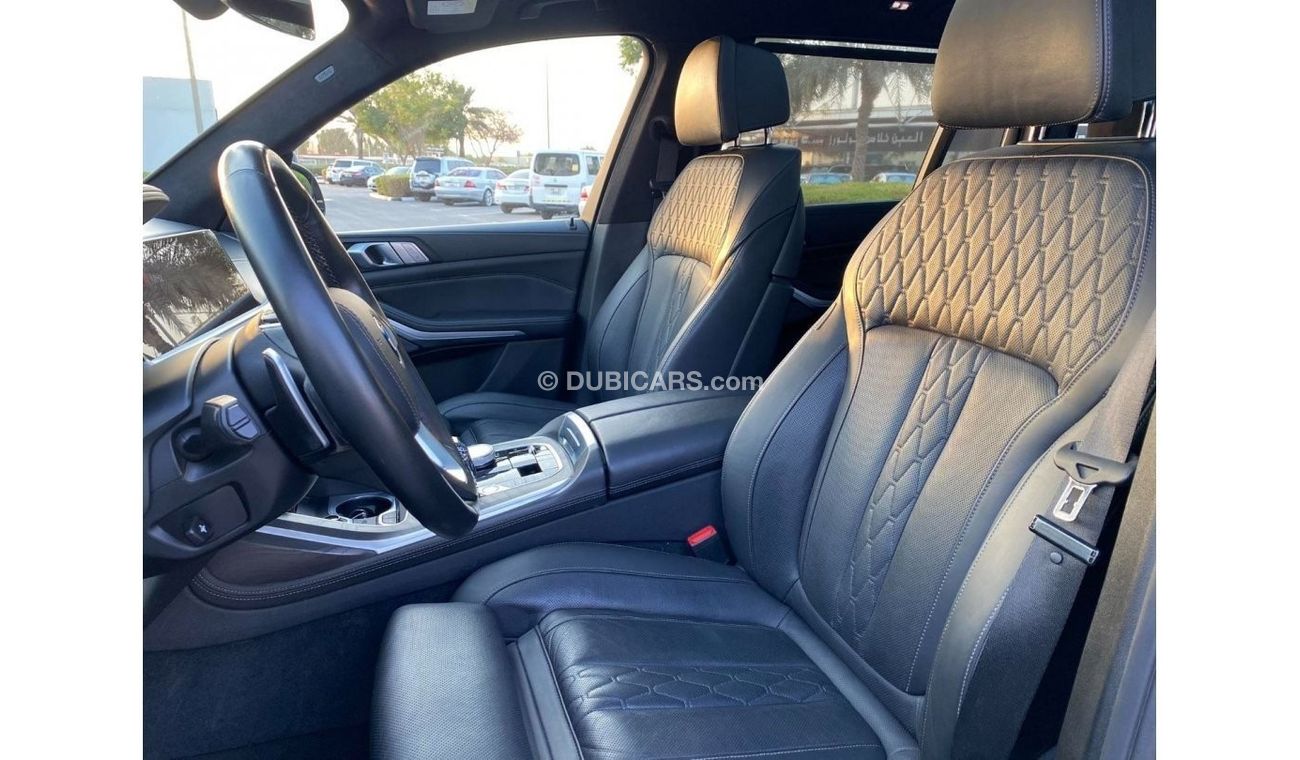 BMW X7 40i Pure Excellence GCC SPEC NEAT AND S`CLEAN