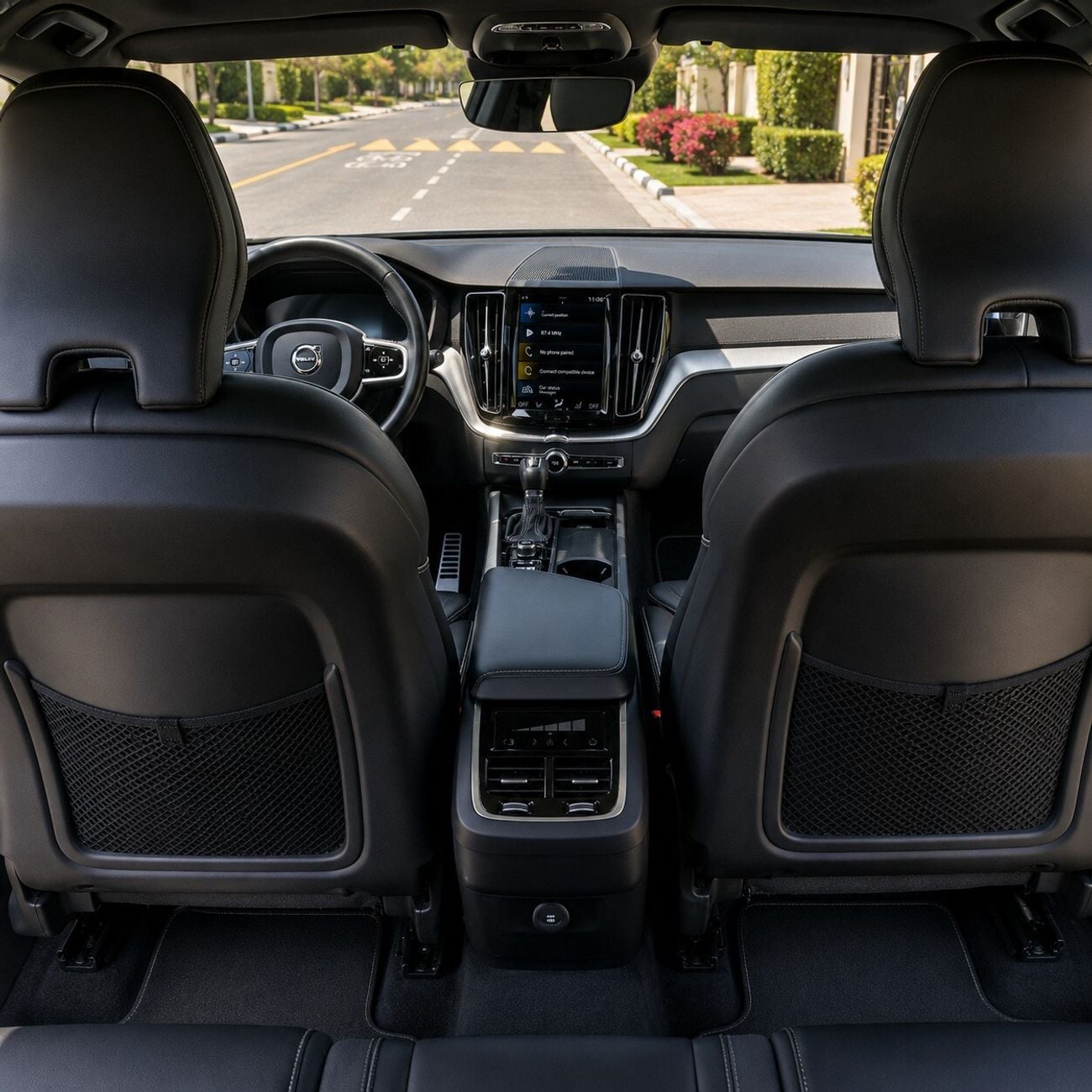 فولفو XC 60 R DESIGN