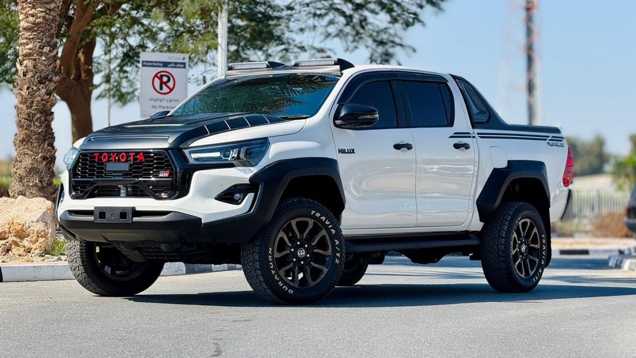 Toyota Hilux GR KITT install
