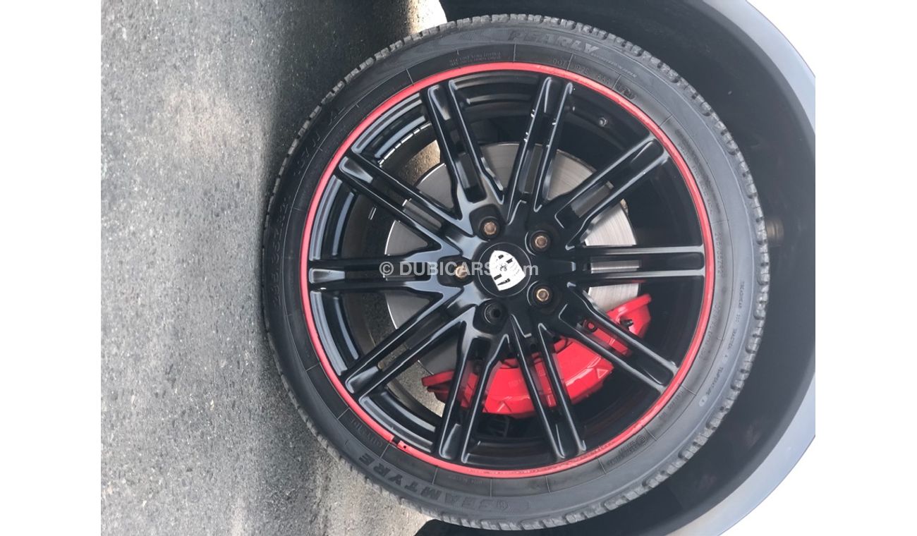 بورش كايان بورش كايين تيربو موديل 2011 خليجي فل مواصفات فتحه سقف وكراسي جلد ومثبت سرعه وتحكم كهربي كامل ونظام ص