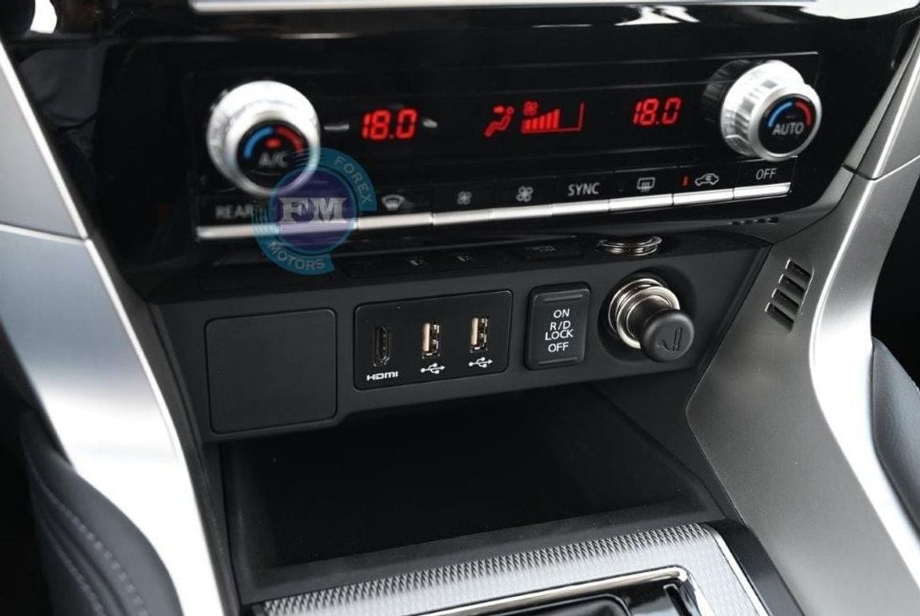 Mitsubishi Montero GLS HGHLINE 3.0L PETROL 4WD 7 SEAT AUTOMATIC