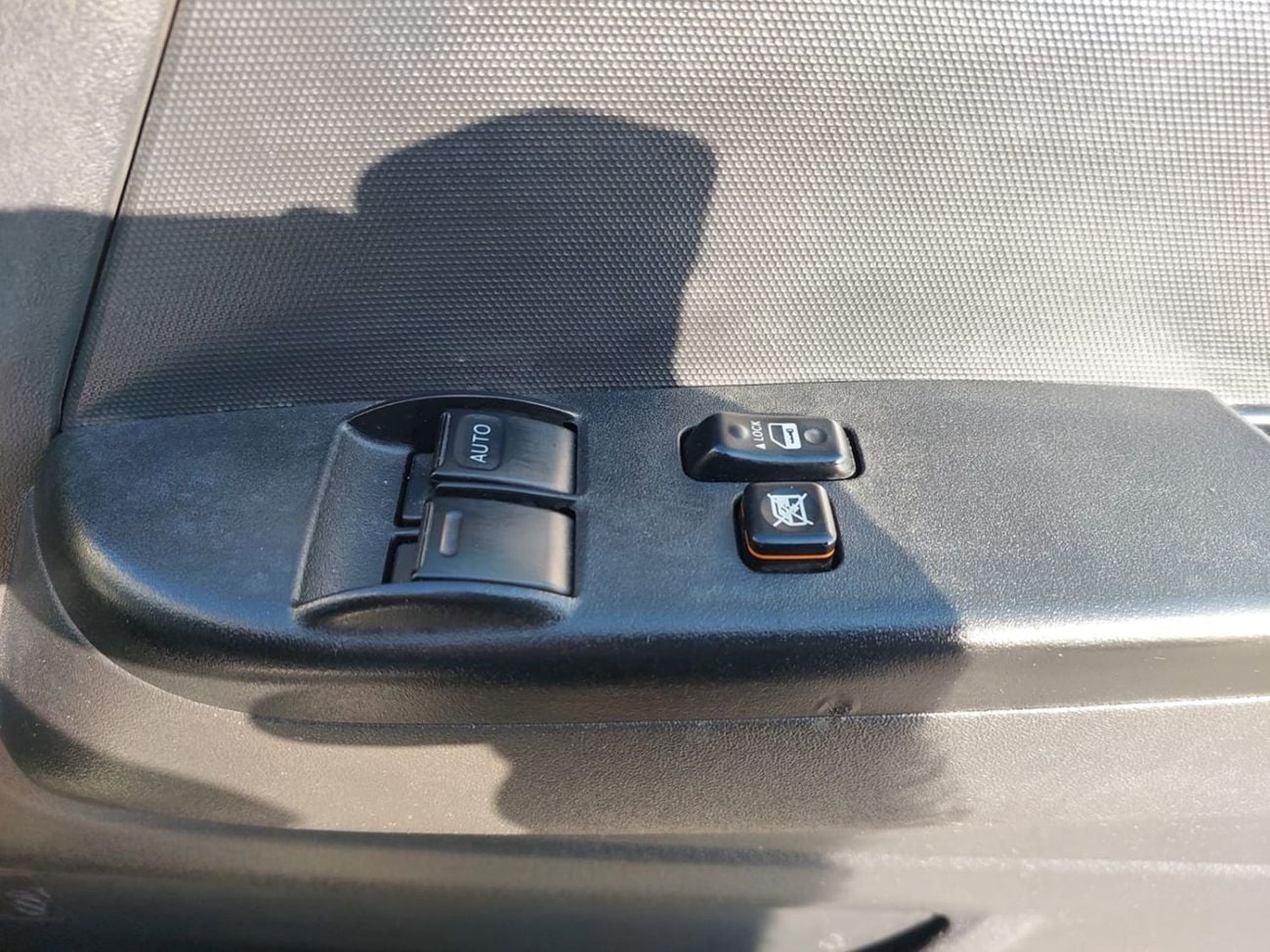 تويوتا هاياس TOYOTA HIACE VAN RHD 2019 MODEL 2.8 L DIESEL AUTOMATIC(PM05162)