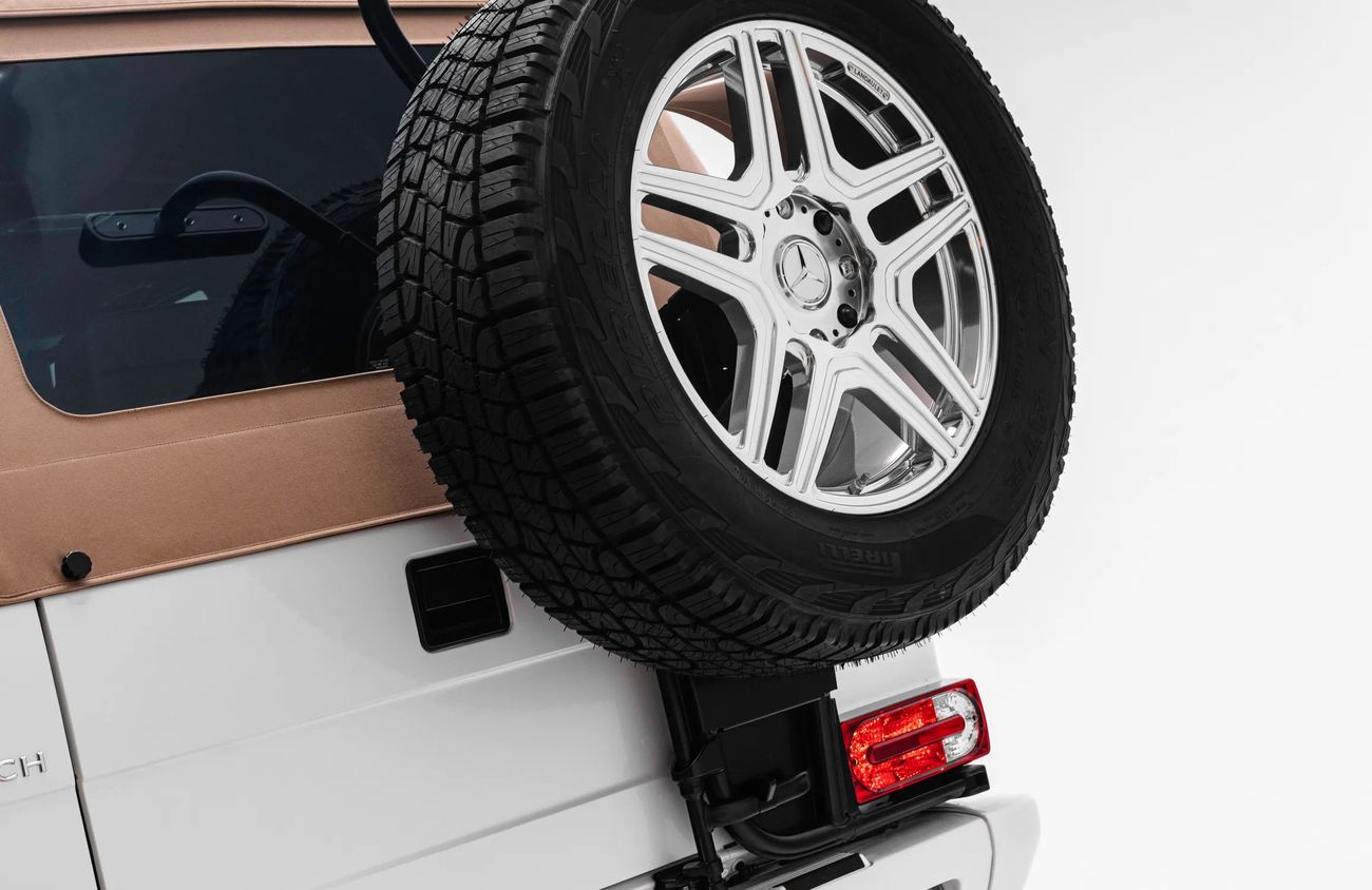 Mercedes Maybach G 650 6.0 L V12 Biturbo Engine