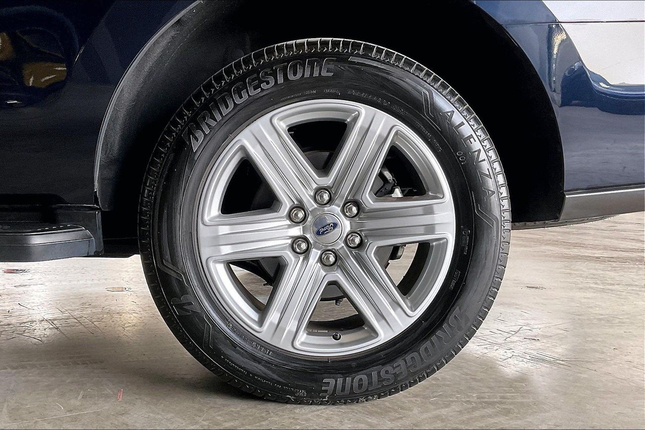 Ford Expedition XLT Standard | Carnival Sale • UP TO AED 20,000 OFF | Guaranteed Warranty | 0 Down Payment