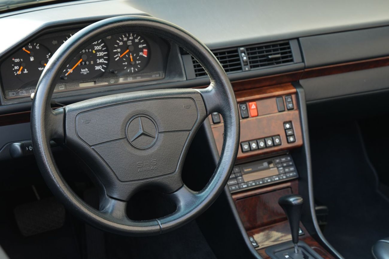 Mercedes-Benz E 320 CE320 Convertible