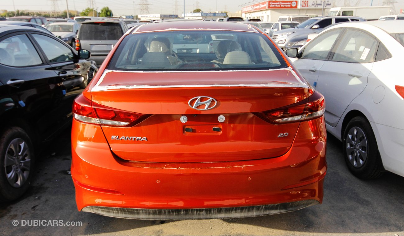 Hyundai Elantra 2.0