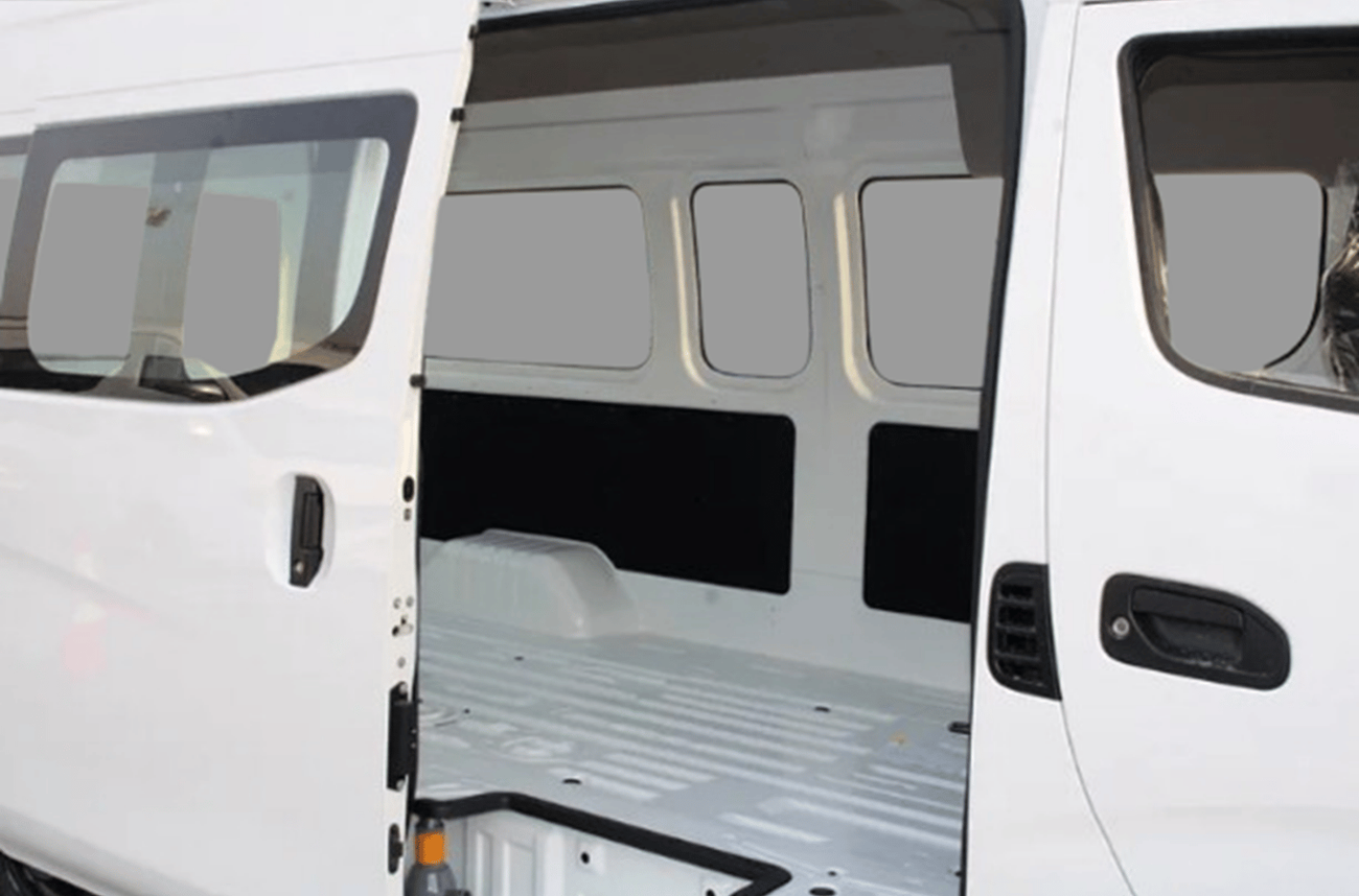 Nissan Urvan ECTWFR005 – 2025 Nissan Urvan High Roof Cargo Van – 2.5L Petrol Manual – 3 Seater – White