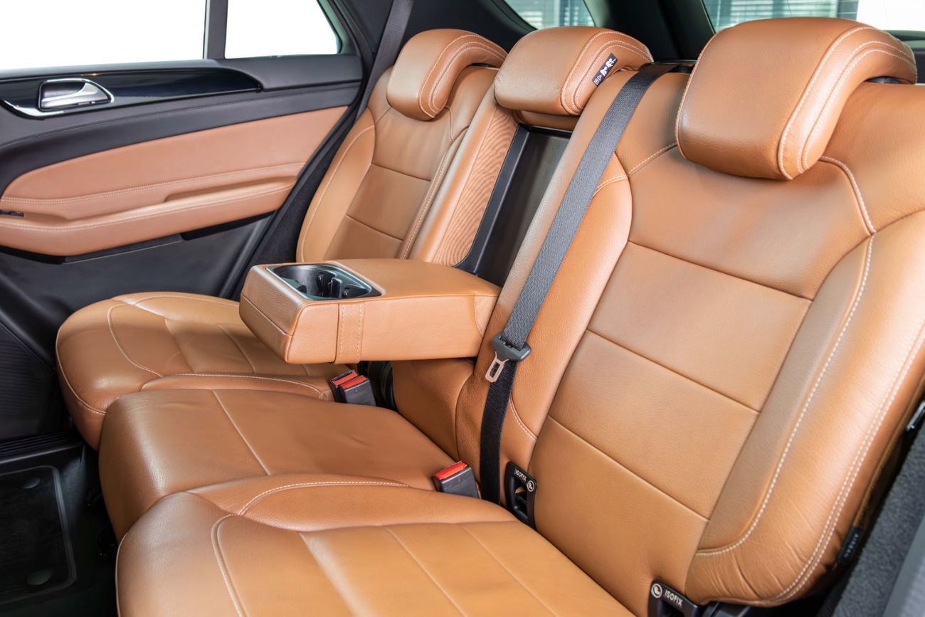 Mercedes-Benz GLE 400 AMG GCC-AMG Body Styling-LOW Mileage-Very Well Maintained-High Specifications