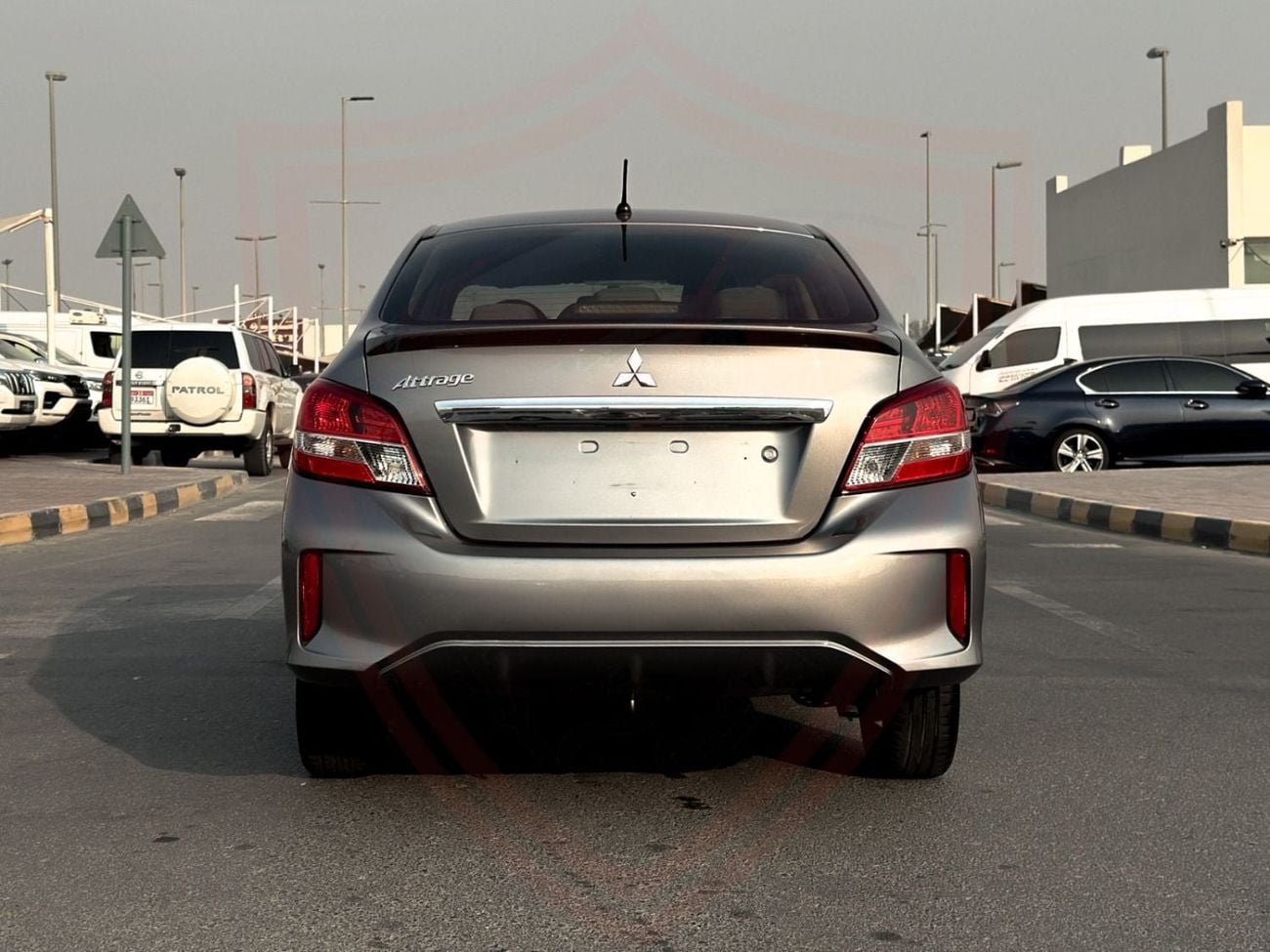 ميتسوبيشي اتراج GLX HIGHLINE Free Accident Excellent Condition