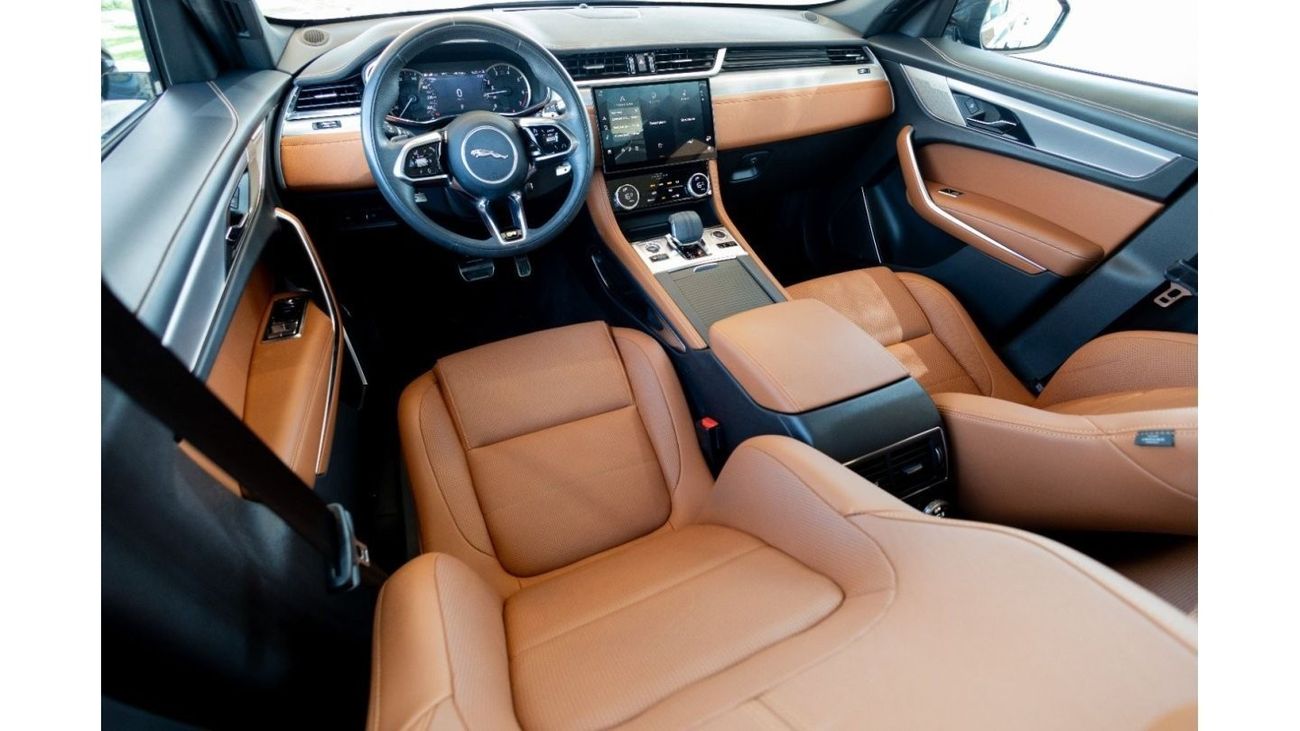 جاكوار F بيس Jaguar F-Pace R-Dynamic SE P250 2022 GCC under Agency Warranty and Service Contract with Flexible Do