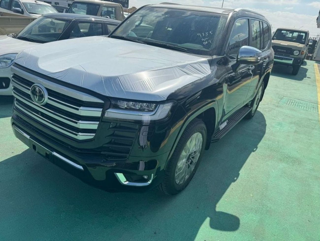 Toyota Land Cruiser VXR 3.5L