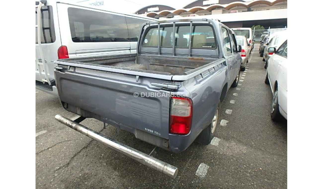 Toyota Hilux 2000