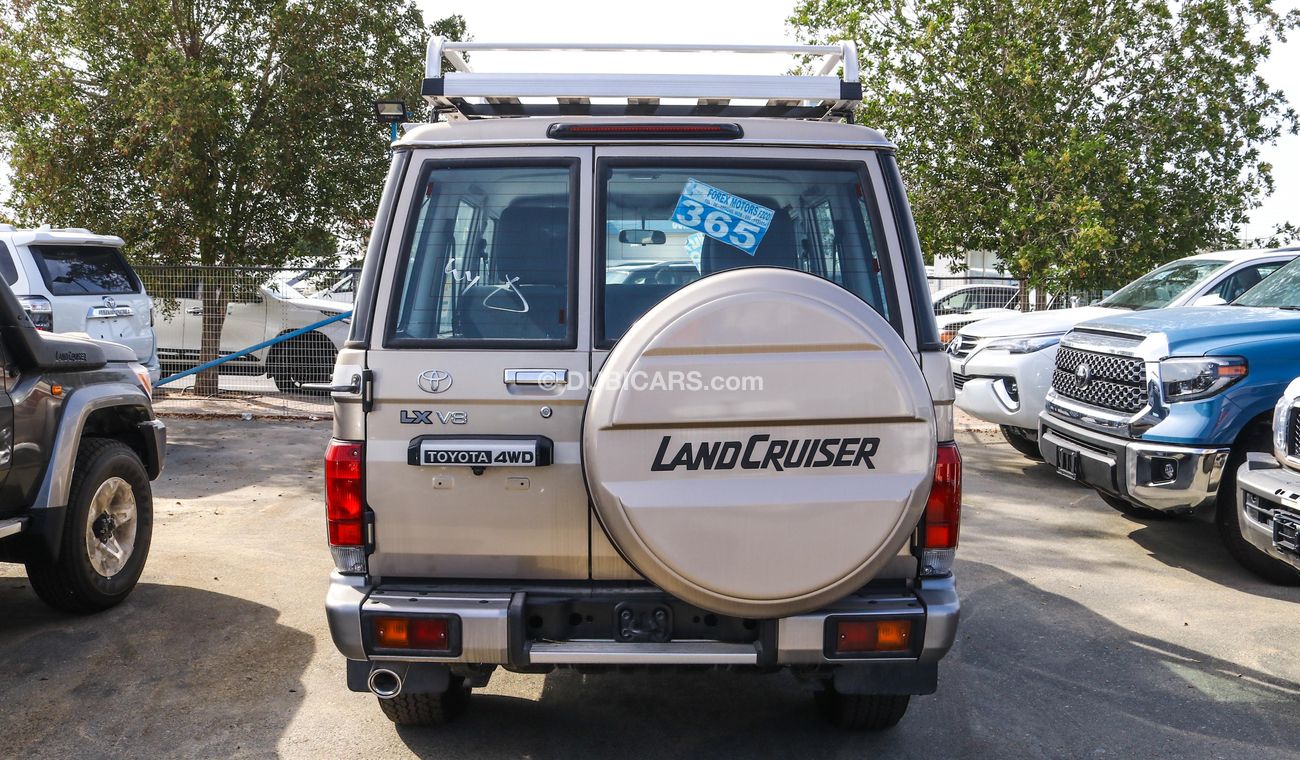 Toyota Land Cruiser 70 LX V8