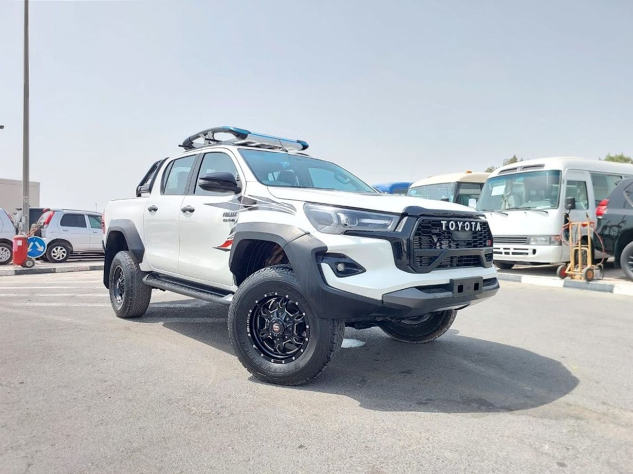 تويوتا هيلوكس TOYOTA HILUX PICK UP RHD 2018 MODEL 2.8 L DIESEL AUTOMATIC(PM06450)