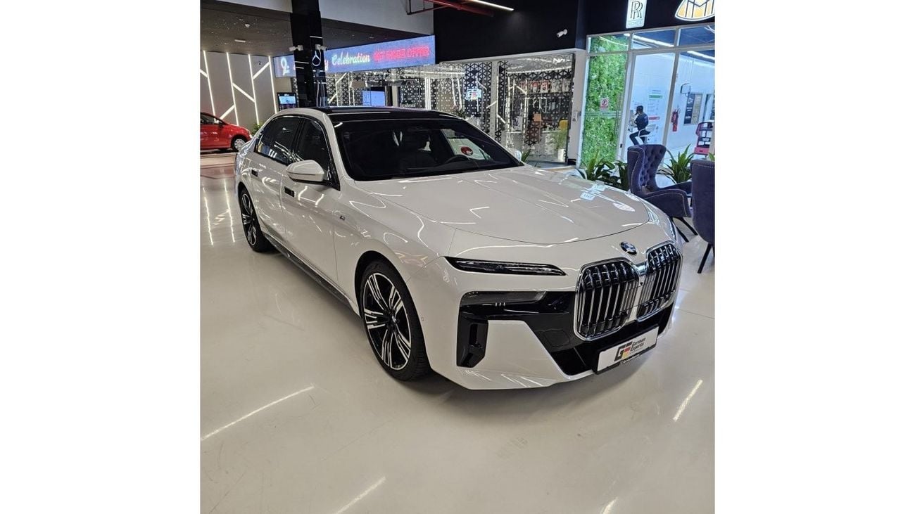 BMW 740Li 740I M KIT 2023 GCC 5 YEARS DEALER WARRANTY AND SERVICE