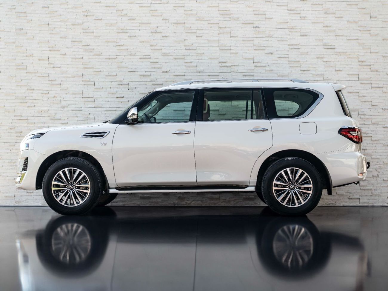 Nissan Patrol LE Platinum 5.6L