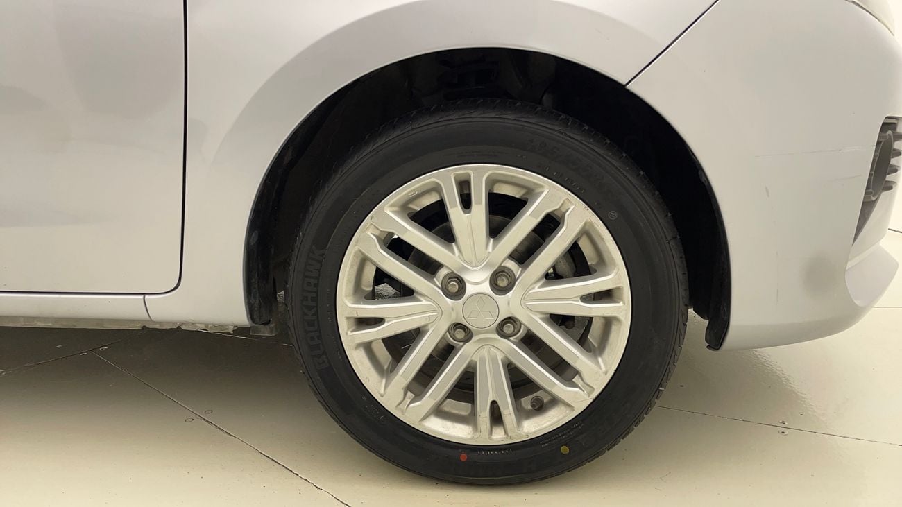 ميتسوبيشي اتراج GLX HIGHLINE 1.2 | بدون دفعة مقدمة | اختبار القيادة في المنزل