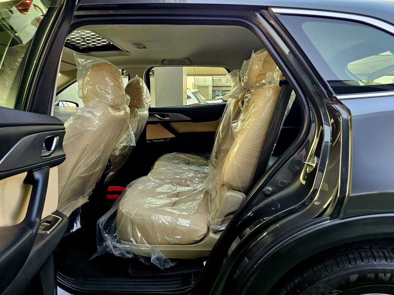 Mazda CX-9 GS CX-9 / 2.5L AWD GCC / LEATHER SEATS / LOW MILEAGE / MINT CONDITION